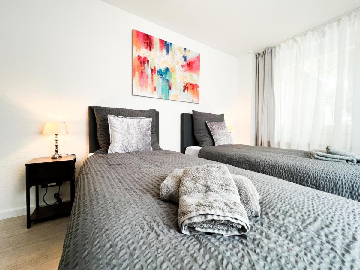 Apartment Duesseldorf City Esterno foto