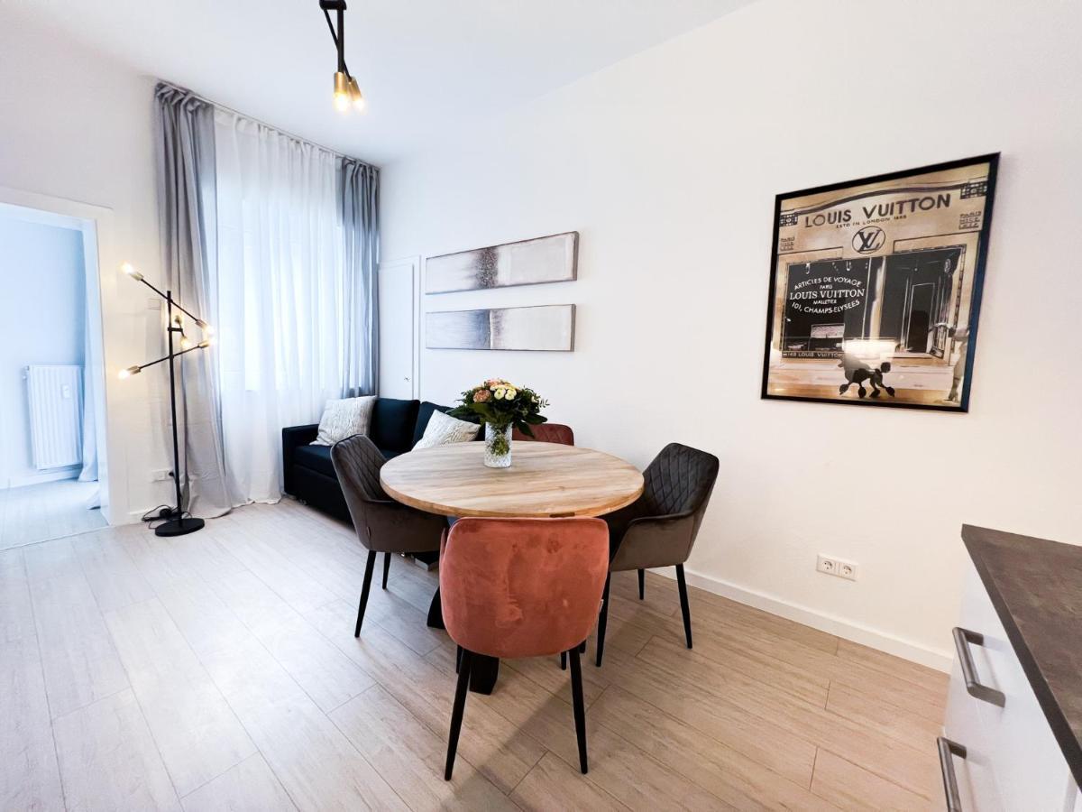 Apartment Duesseldorf City Esterno foto
