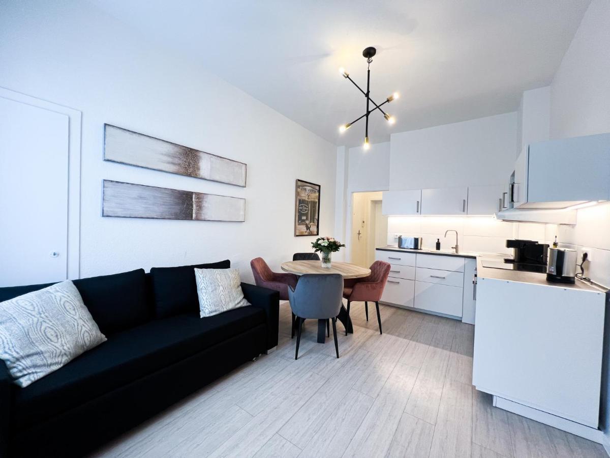 Apartment Duesseldorf City Esterno foto