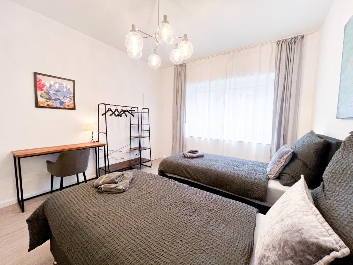 Apartment Duesseldorf City Esterno foto
